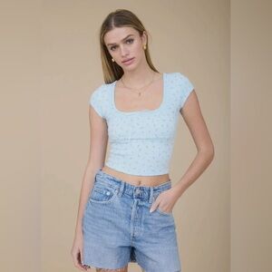 🆕🤍BLUE FLORAL BOW T SHIRT